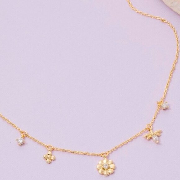 1 LEFT!! GOLD DIPPED FLOWER CHARM NECKLACE - Picture 1 of 2